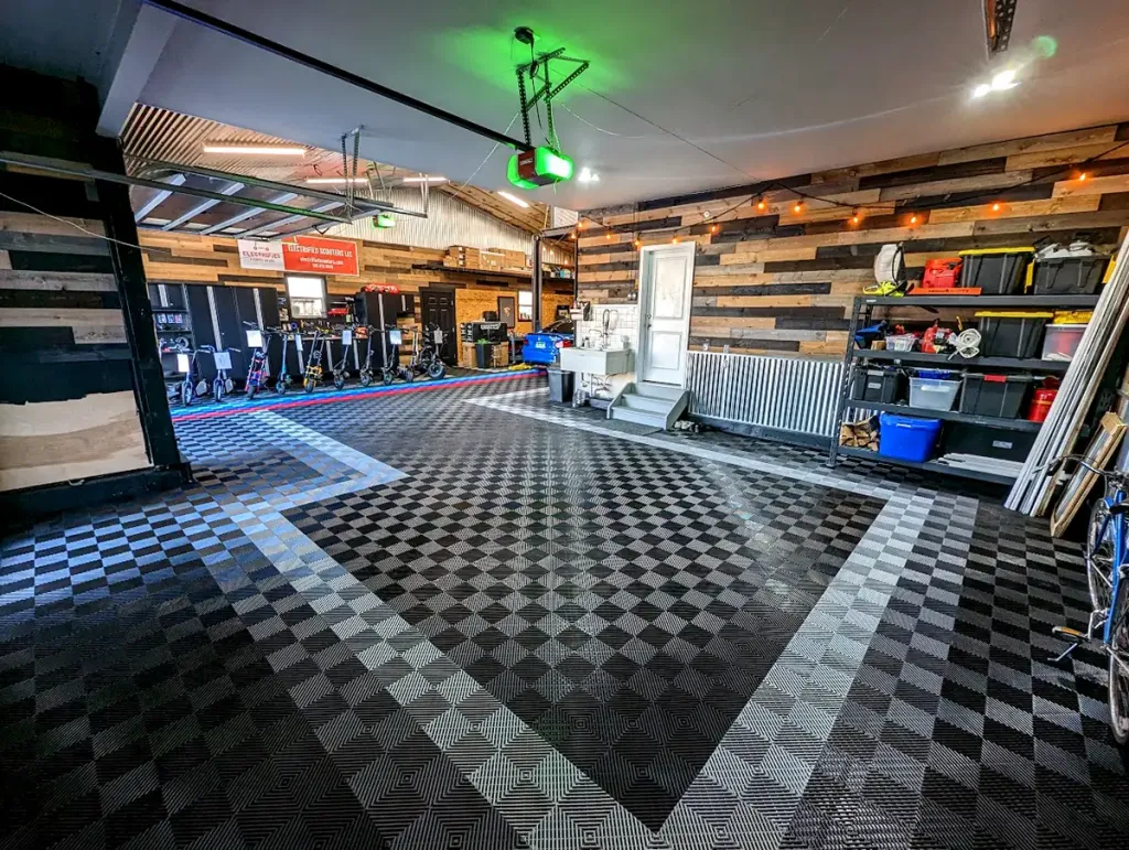RaceDeck Free-Flow Garage Tile Flooring